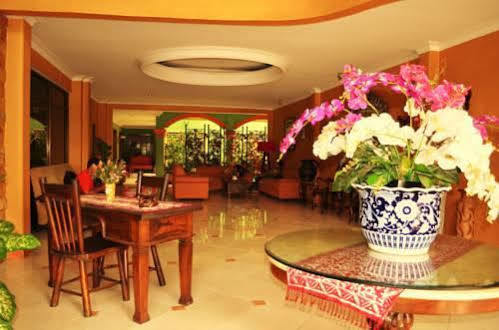 Mahadria Hotel Serang Exterior photo